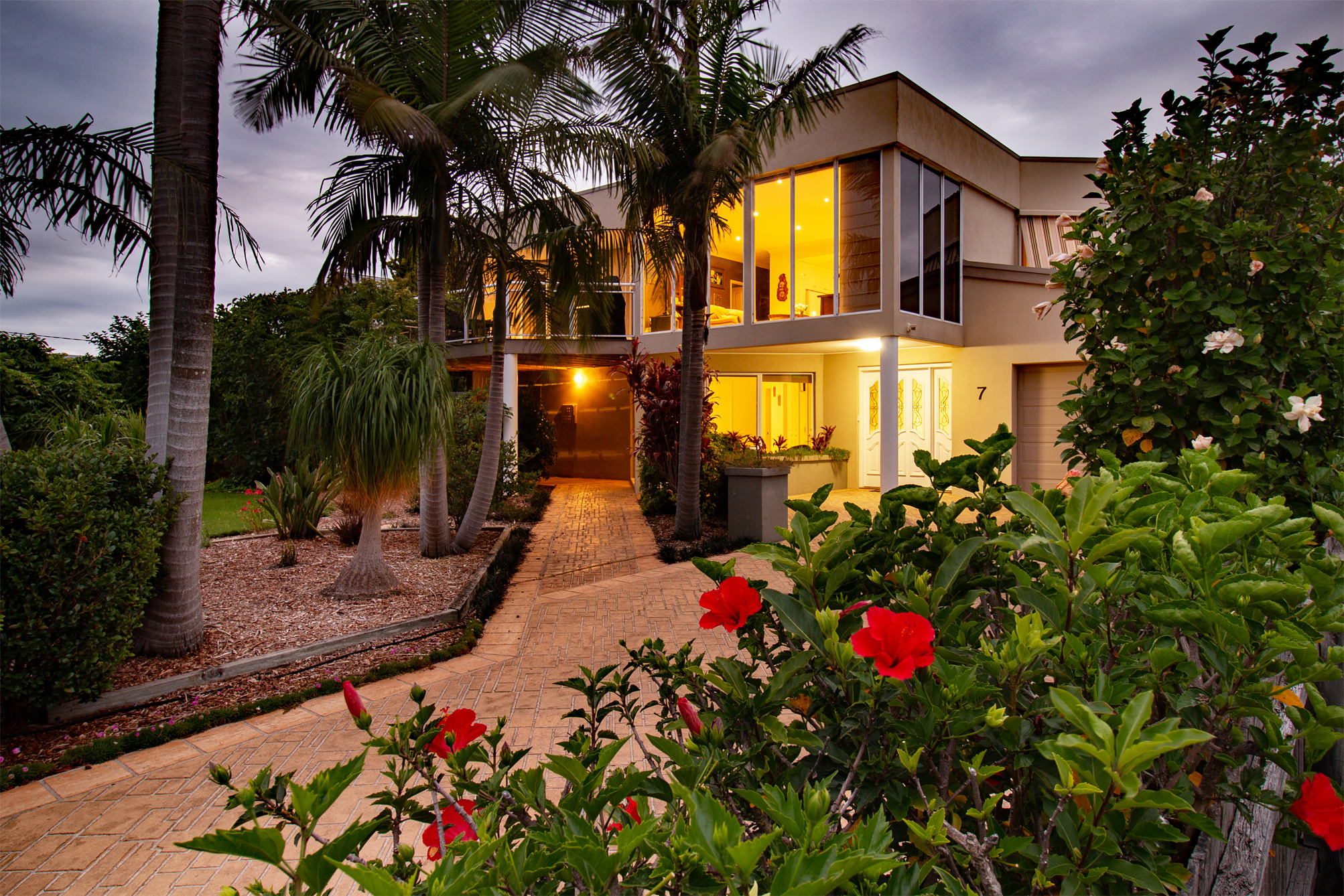 Stunning Mallacoota waterfront holiday rentals with premium amenities and coastal views